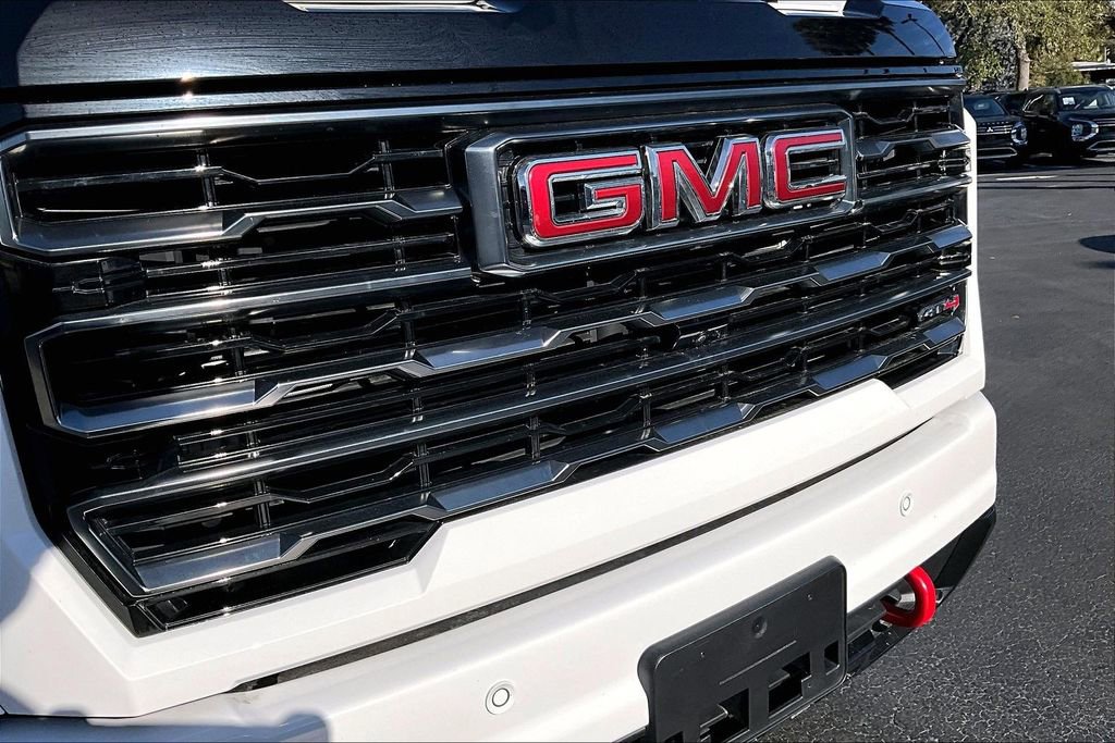 Used 2025 GMC Sierra 2500 AT4 w/ AT4 Premium Plus Package image 32