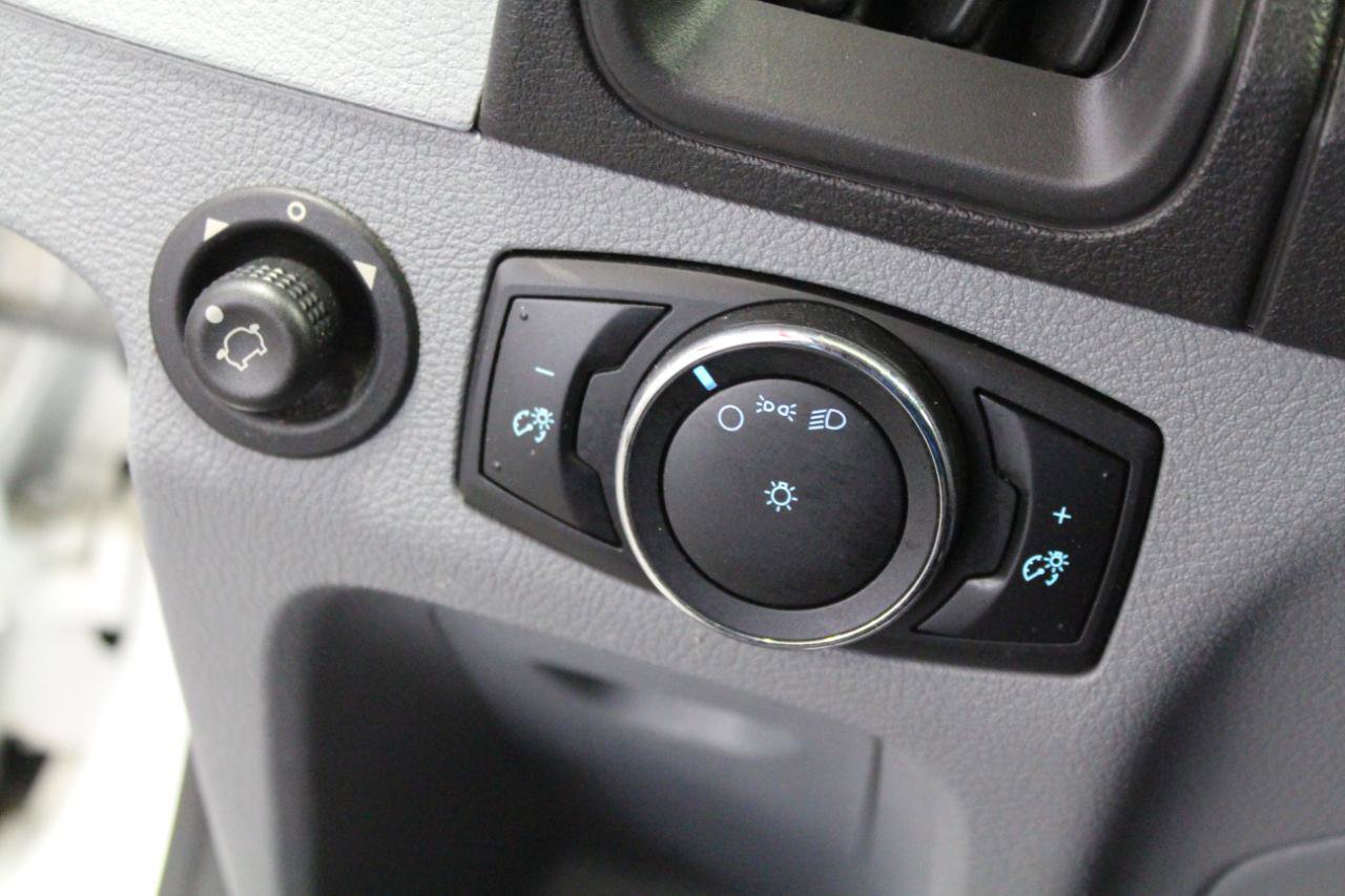 Used 2016 Ford Transit 350 XL RWD image 12
