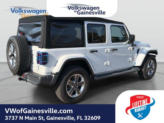 Used 2018 Jeep Wrangler Unlimited Sahara AWD/4WD image 4