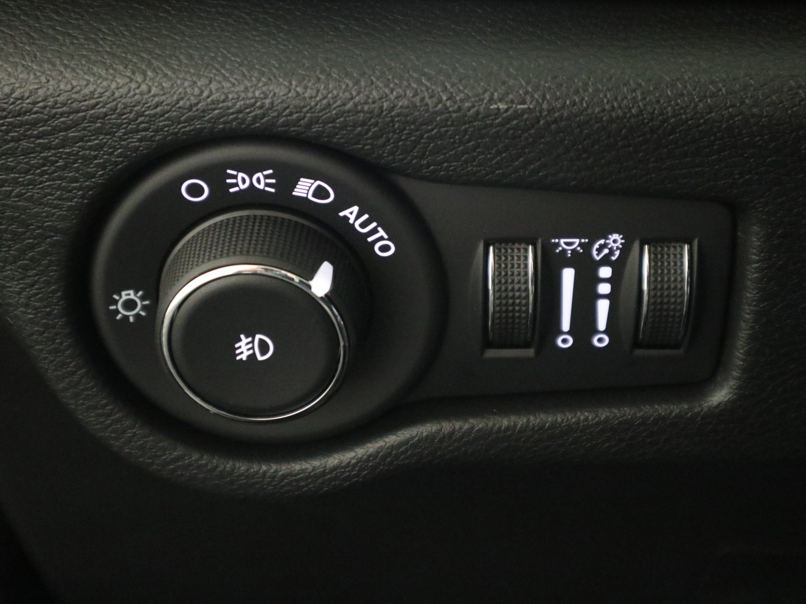 New 2026 Chrysler Pacifica Select image 34