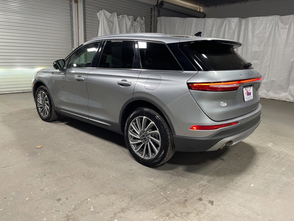 Used 2024 Lincoln Corsair Reserve w/ Equipment Group 201A image 5