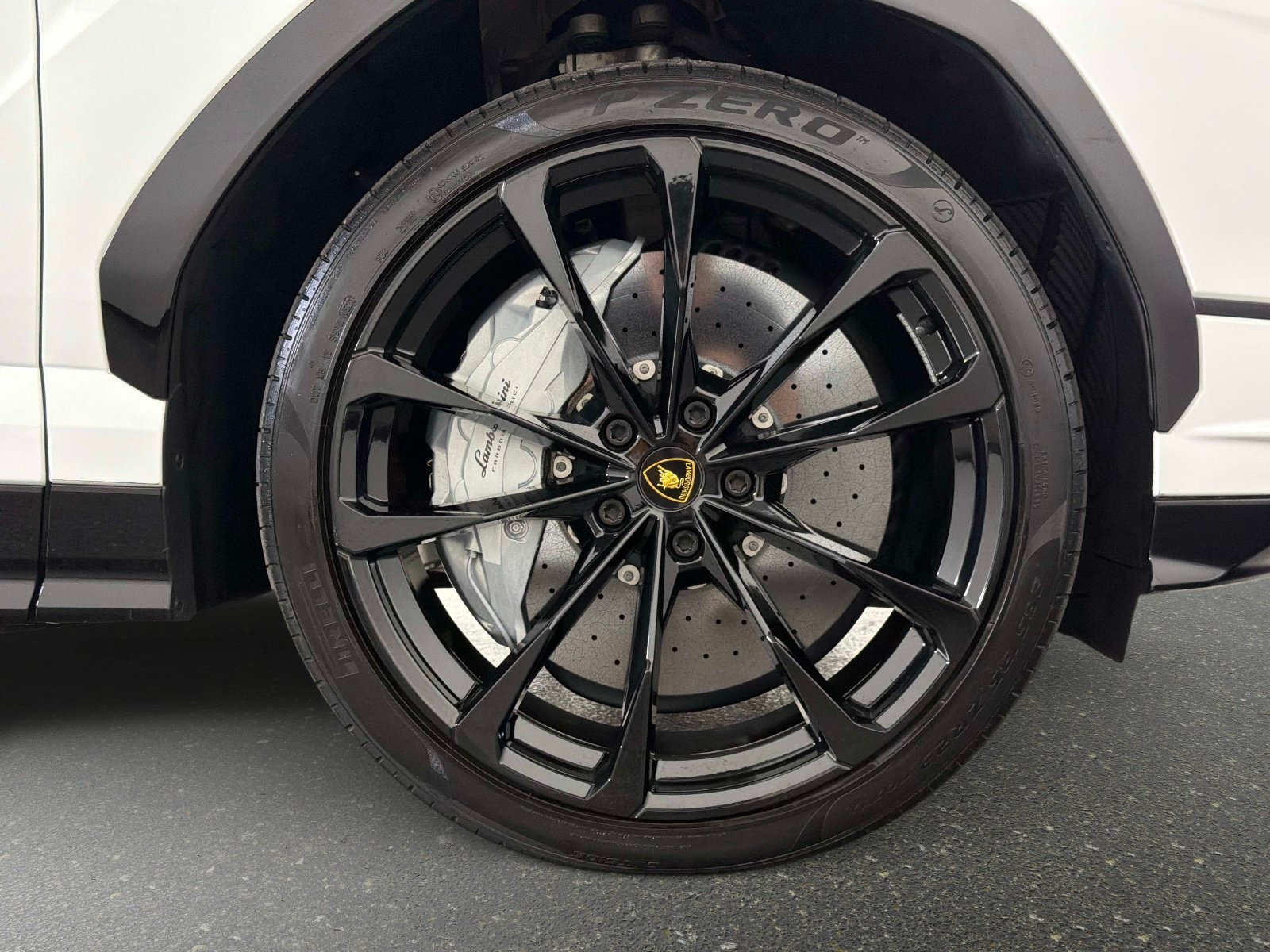 Used 2023 Lamborghini Urus S AWD/4WD image 20