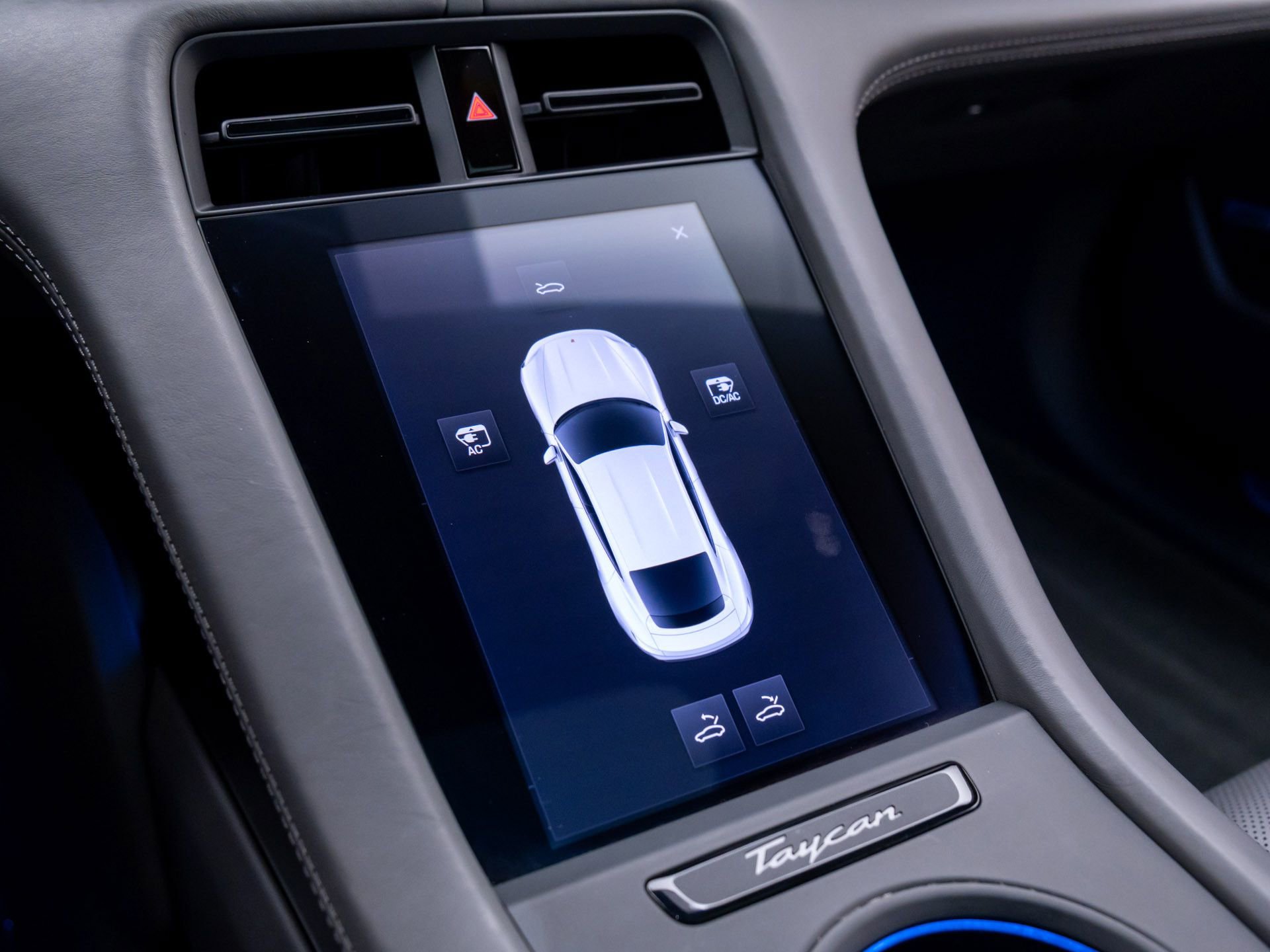 Certified 2022 Porsche Taycan Turbo w/ Premium Package image 30