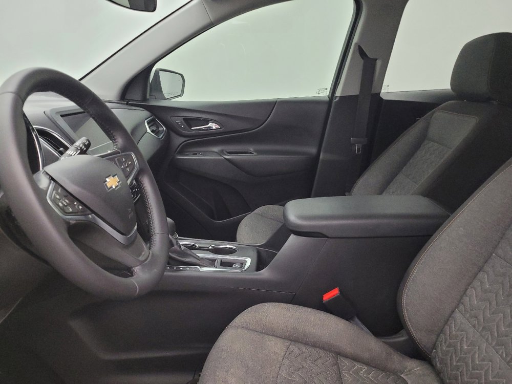 Used 2022 Chevrolet Equinox LT image 17
