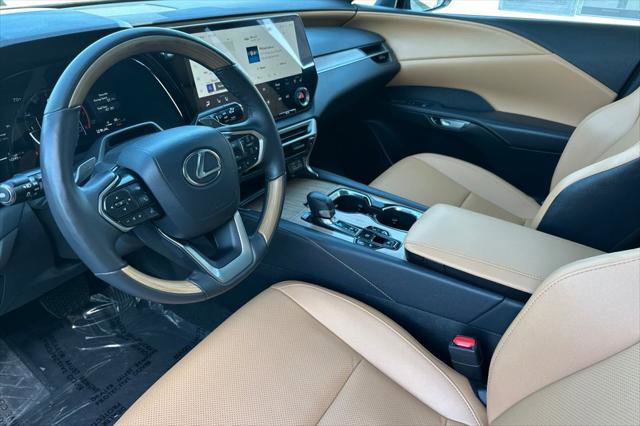 Certified 2025 Lexus RX 350 Premium w/ Convenience Package AWD/4WD image 11
