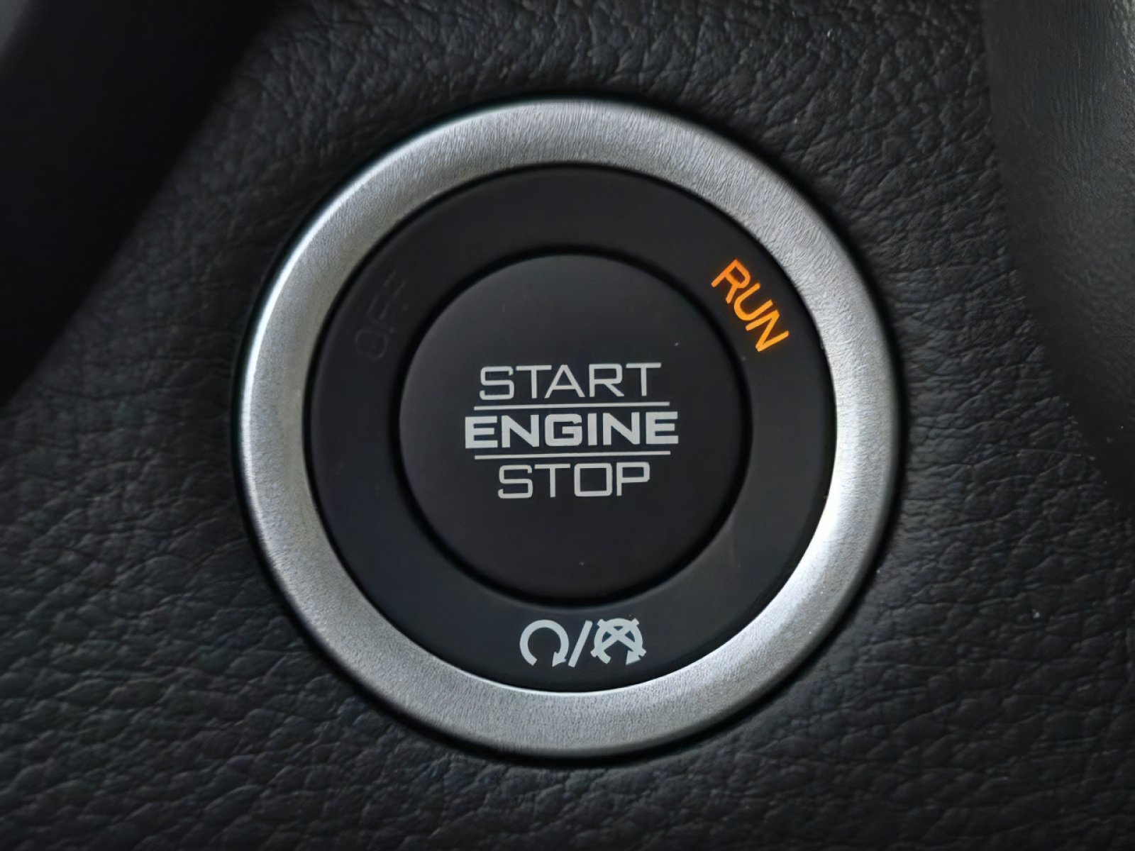 New 2026 RAM 1500 4x4 Crew Cab image 29