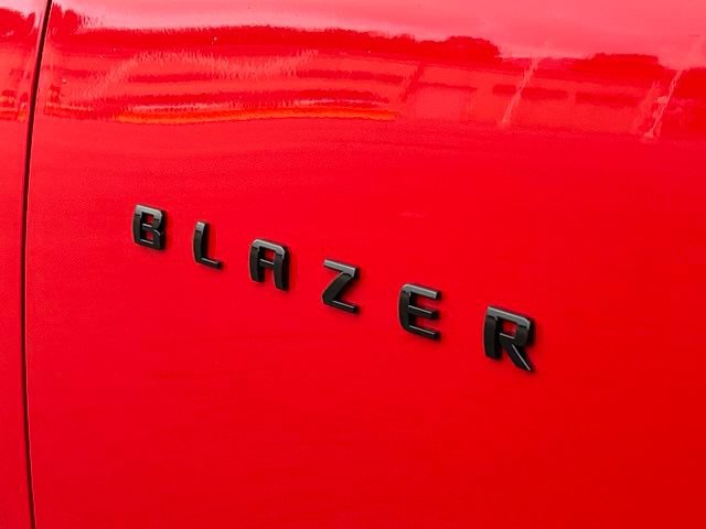 Used 2020 Chevrolet Blazer RS AWD/4WD image 17