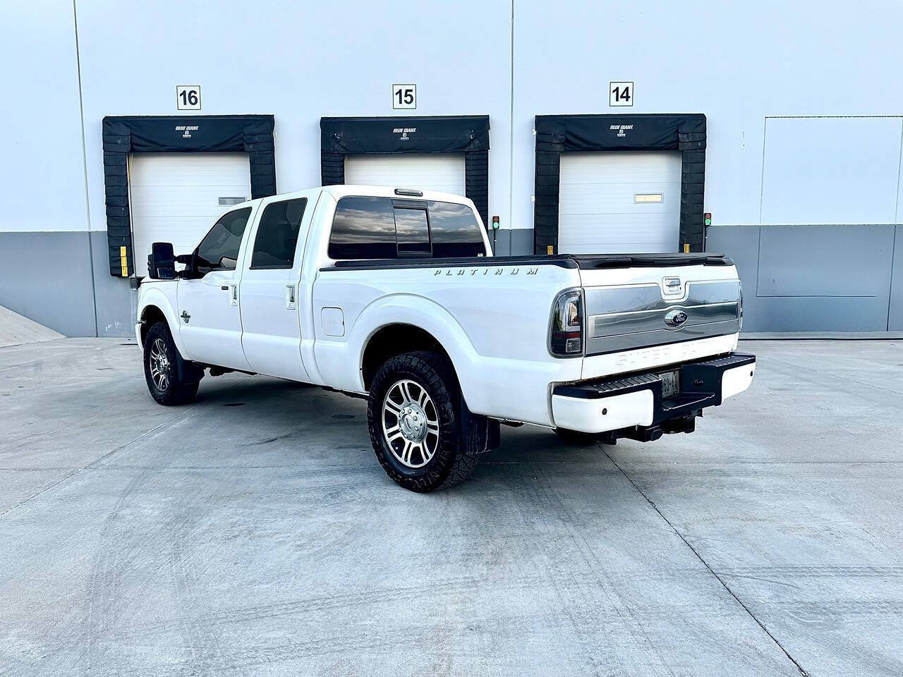 Used 2016 Ford F250 Platinum w/ Platinum Package AWD/4WD image 15