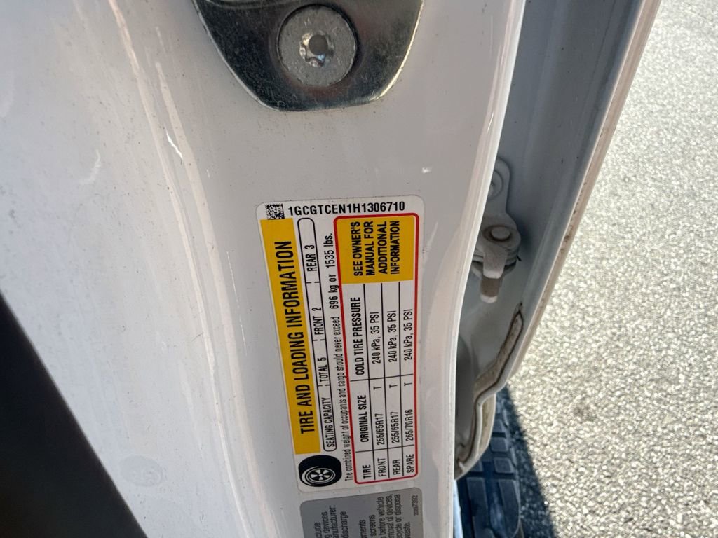 Used 2017 Chevrolet Colorado LT image 33