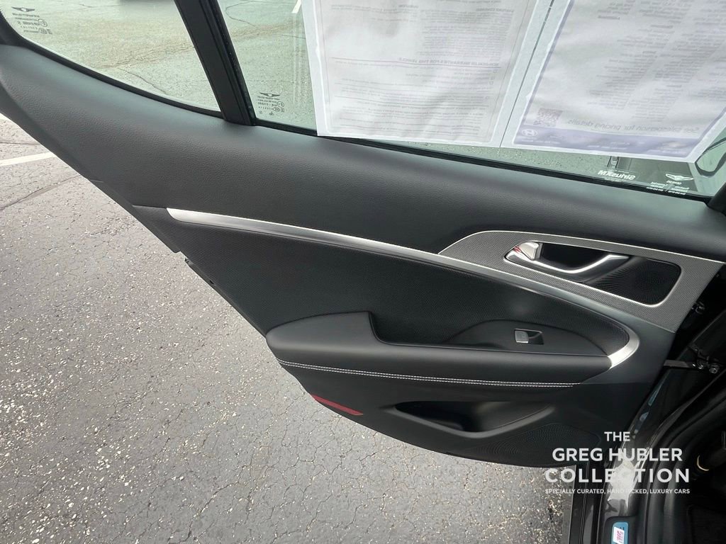 Used 2026 Genesis G70 2.5T Prestige image 18