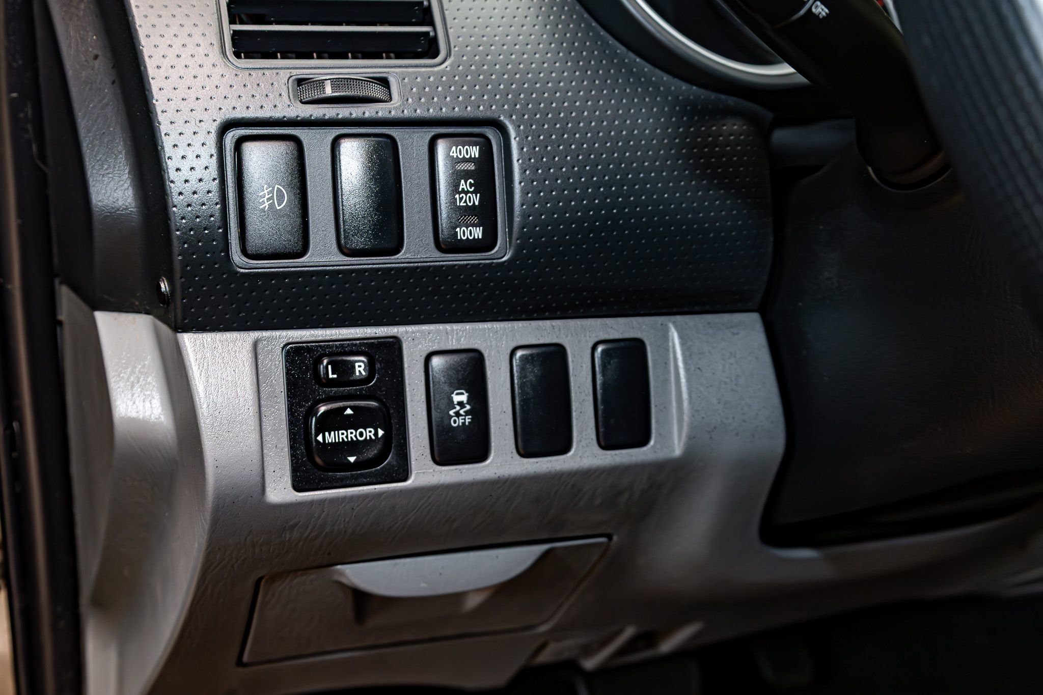 Used 2013 Toyota Tacoma PreRunner w/ TRD Sport Pkg image 16