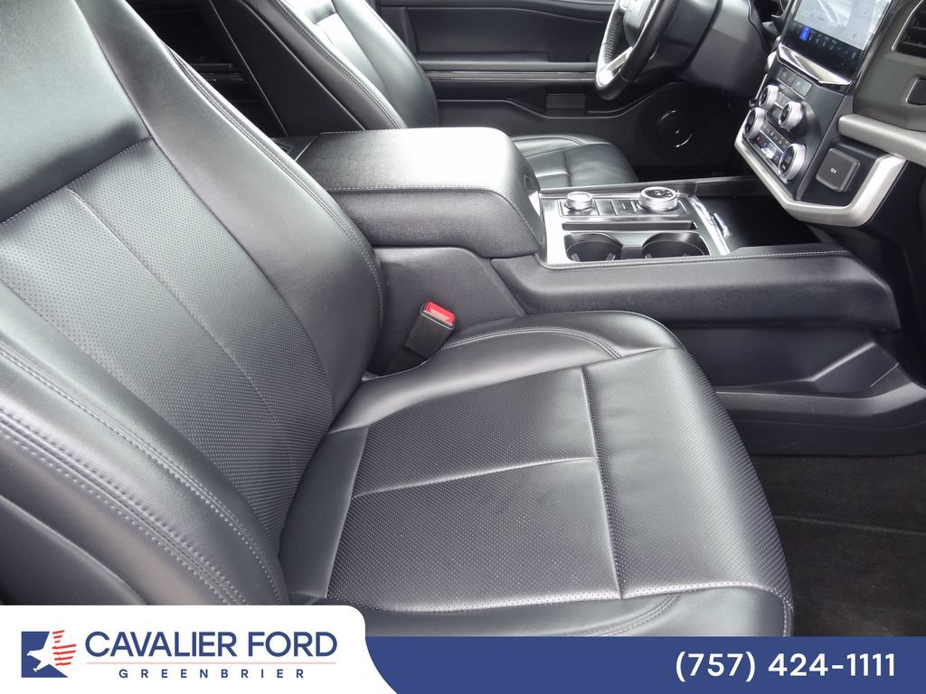 Certified 2024 Ford Expedition XLT AWD/4WD image 17