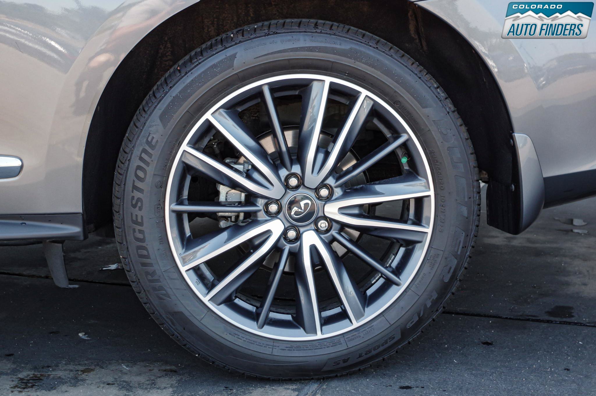 Used 2020 INFINITI QX60 Luxe w/ Sensory Package AWD/4WD image 30