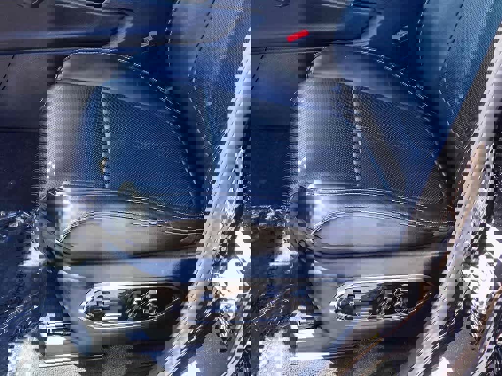 Certified 2022 Jeep Grand Cherokee L Overland w/ Luxury Tech Group IV image 19