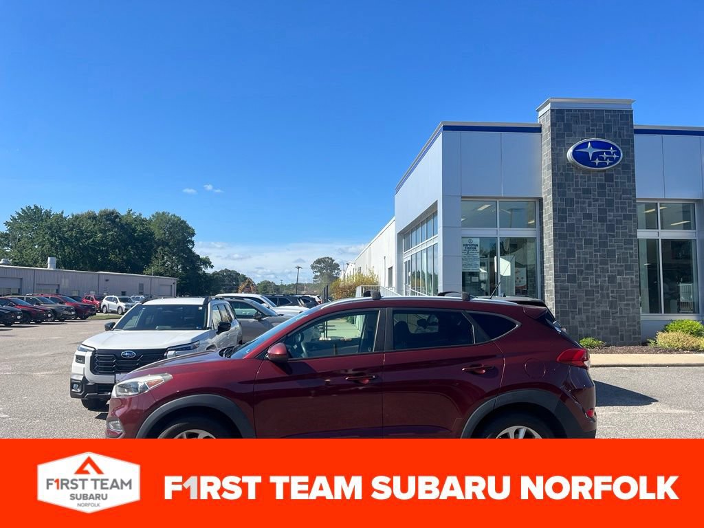 Used 2017 Hyundai Tucson SE w/ SE Popular Package 02 AWD/4WD image 1