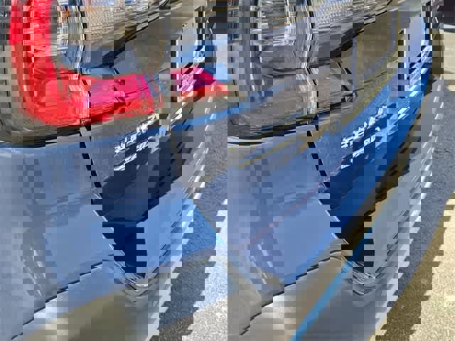 Certified 2023 Subaru Outback Limited image 11