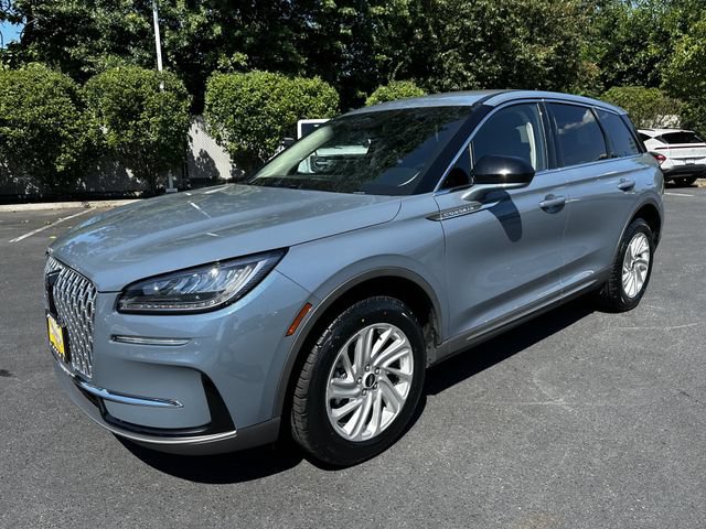 Certified 2023 Lincoln Corsair AWD image 9