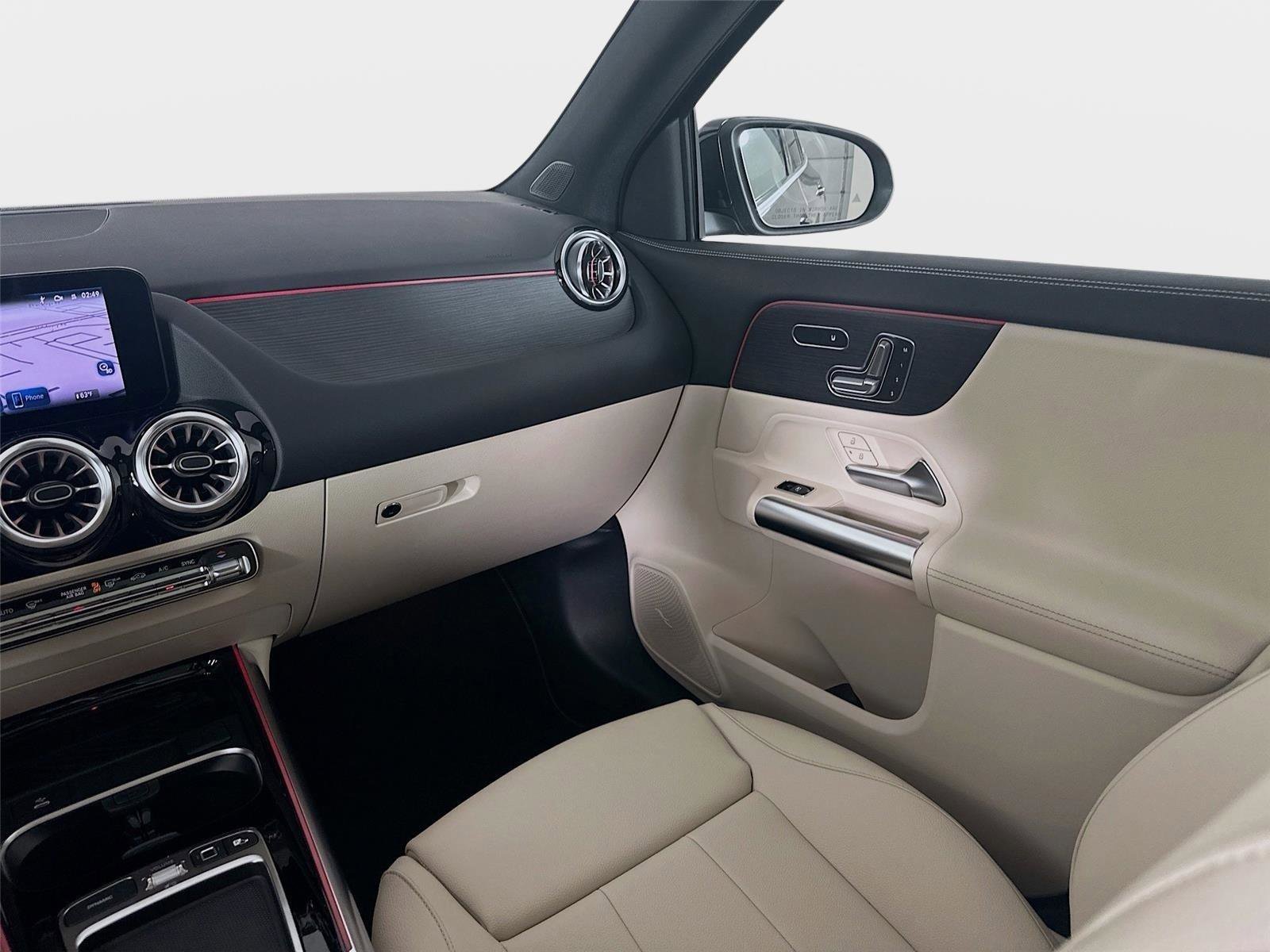 Certified 2026 Mercedes-Benz GLA 250 4MATIC image 30