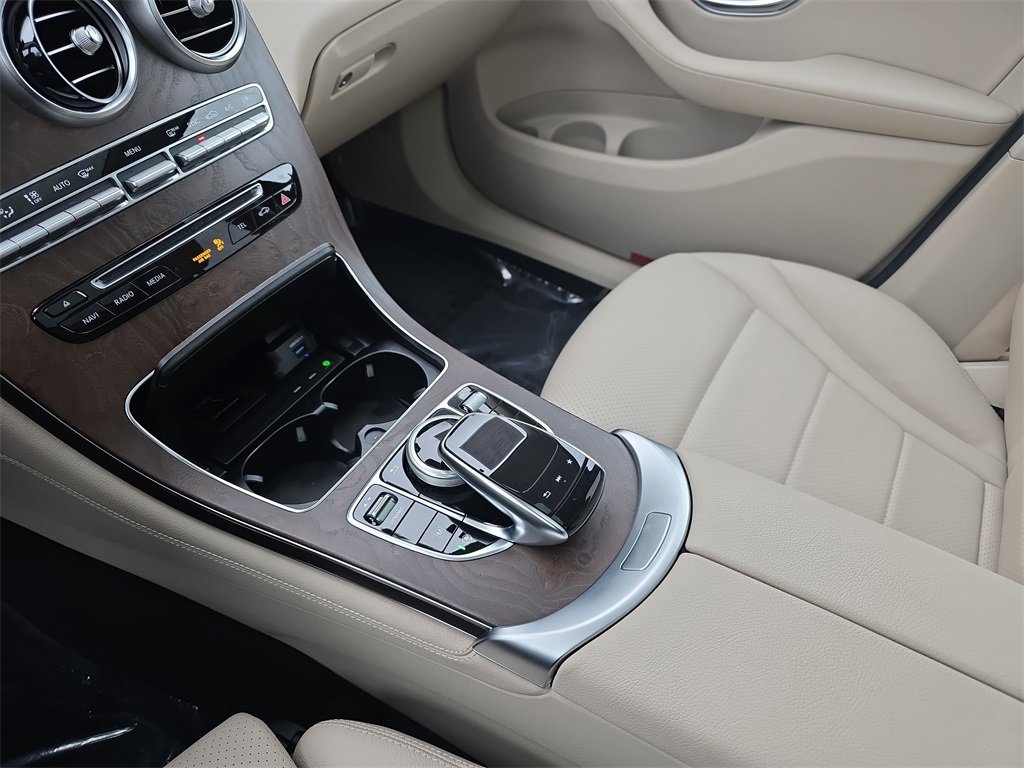 Used 2019 Mercedes-Benz GLC 300 4MATIC image 29