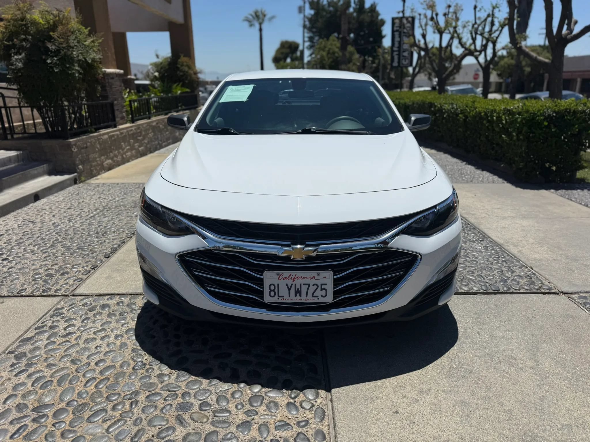 Used 2020 Chevrolet Malibu LS w/ LPO, Convenience Package 2 FWD image 2