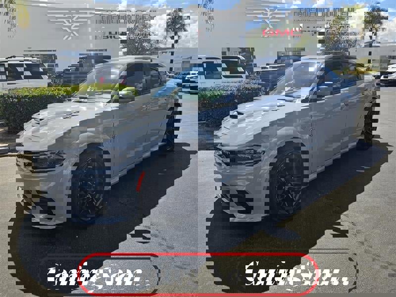 Used 2022 Dodge Charger SRT Hellcat image 1