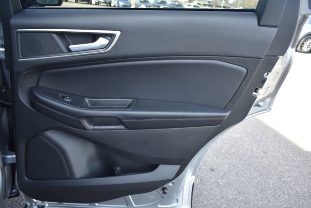 Used 2024 Ford Edge SEL w/ Convenience Package image 45