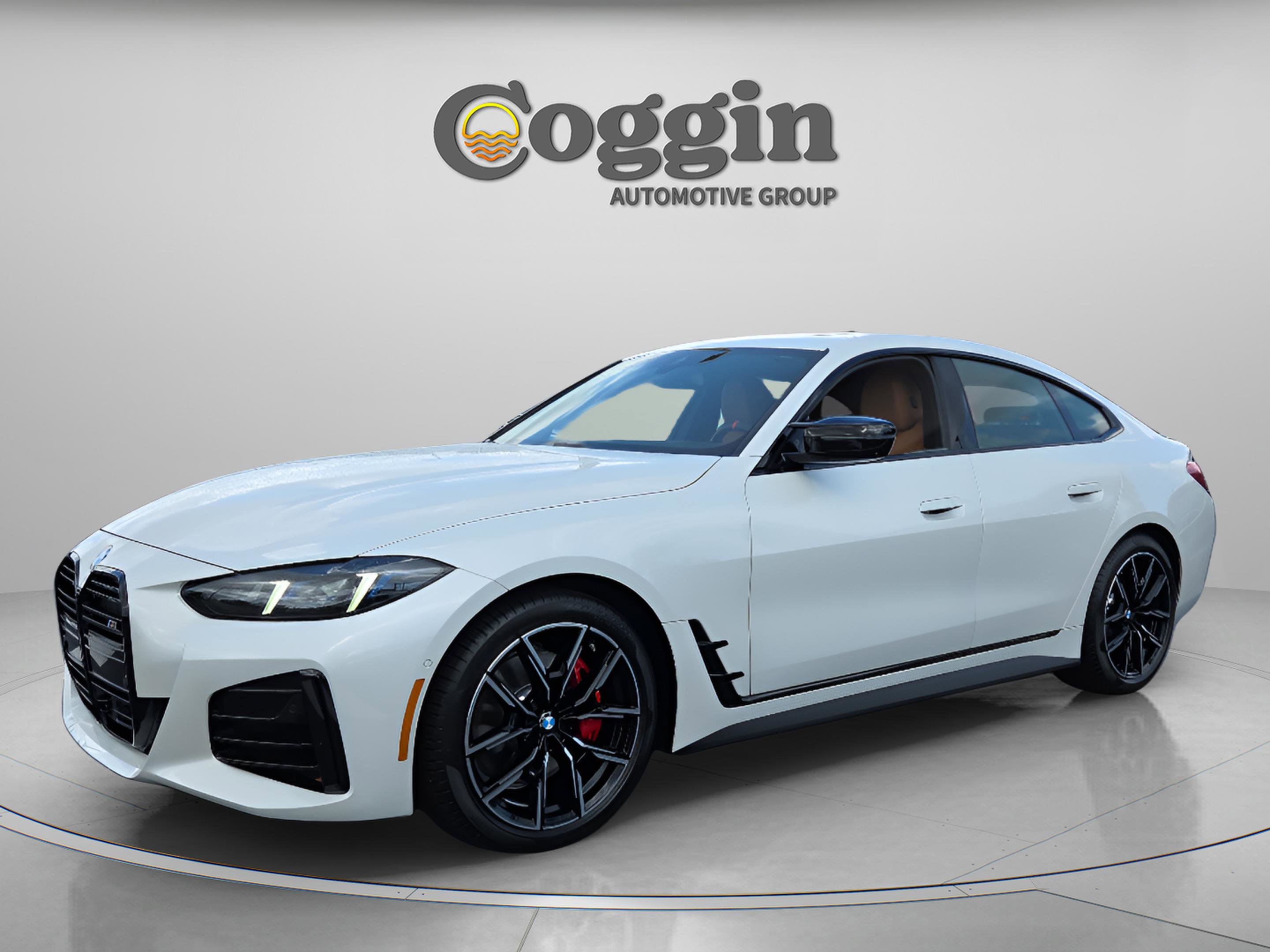 Certified 2025 BMW 440i xDrive w/ Premium Package image 1