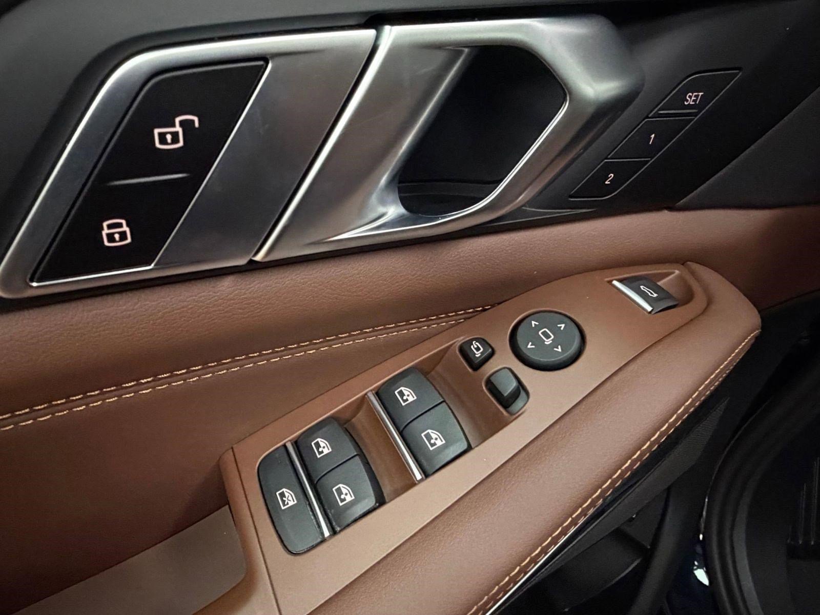 New 2026 BMW X5 xDrive50e image 12