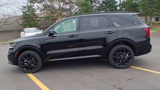 Certified 2023 Kia Sorento SX image 8