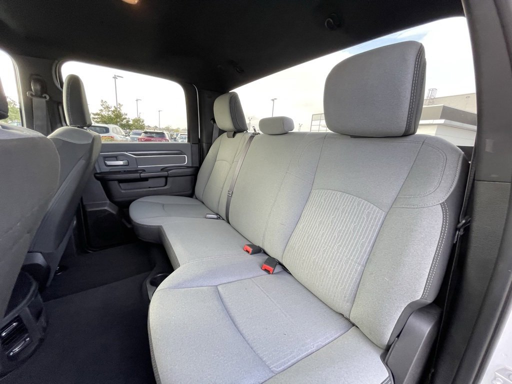 Used 2022 RAM 3500 Big Horn image 25