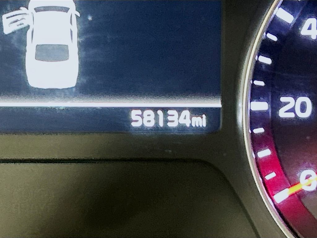 Used 2024 Kia Forte LXS w/ LXS Technology Package image 9