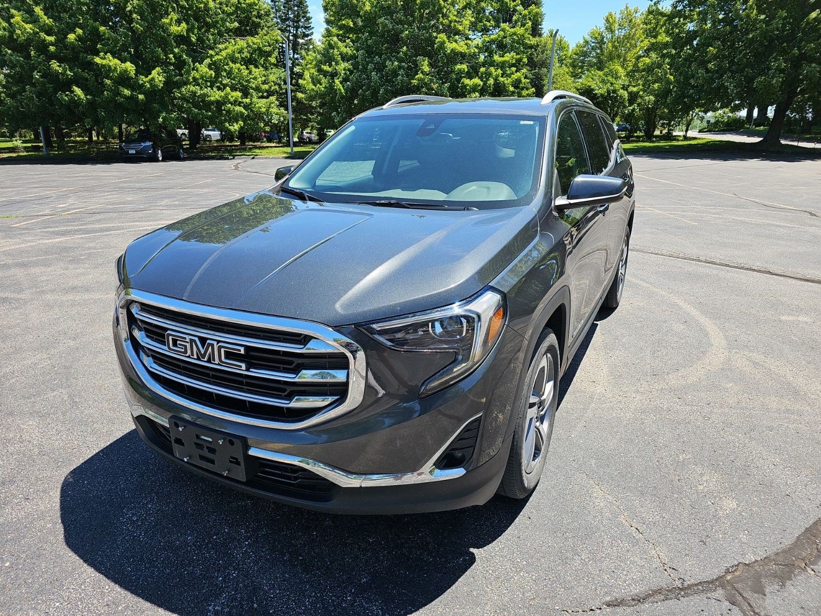 Used 2021 GMC Terrain SLT w/ LPO, Floor Liner Package AWD/4WD image 2
