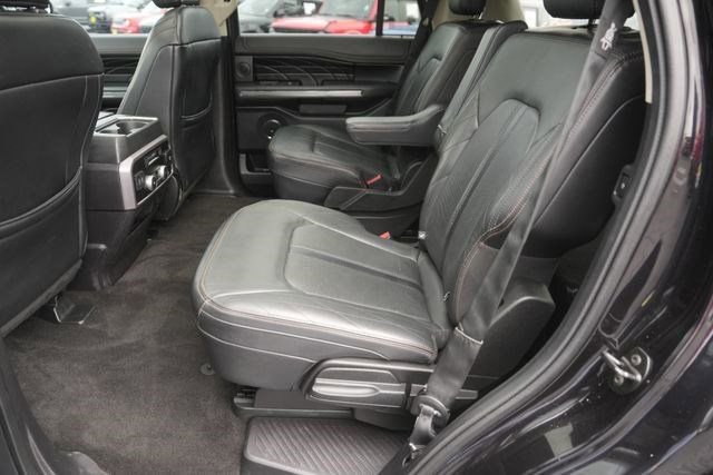 Used 2019 Ford Expedition Platinum RWD image 13