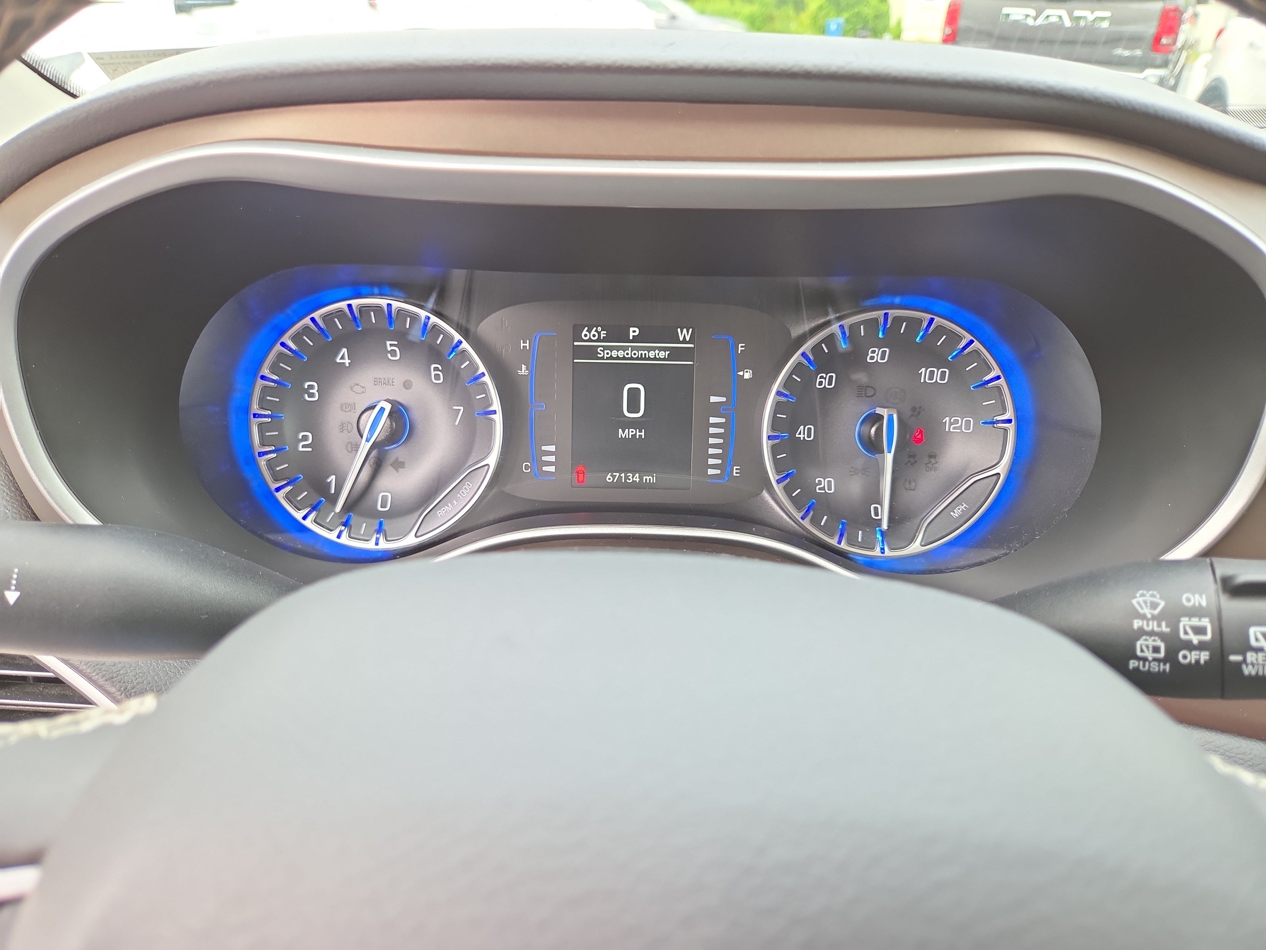 Certified 2022 Chrysler Voyager LX FWD image 25