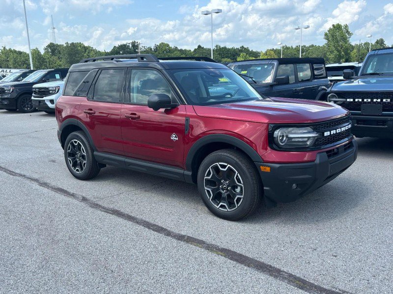New 2025 Ford Bronco Sport Outer Banks w/ Outer Banks Tech Package+ AWD/4WD image 2
