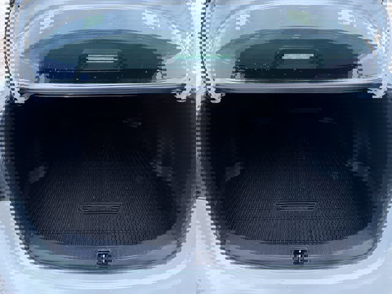 Used 2023 Toyota Corolla LE w/ LE Convenience Package image 26