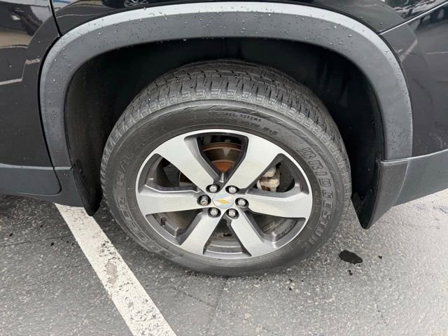 Used 2019 Chevrolet Traverse LT w/ LT Premium Package AWD/4WD image 5