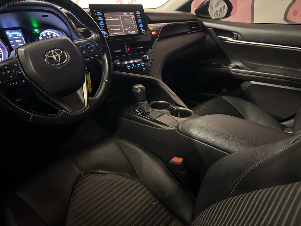 Used 2021 Toyota Camry SE image 18