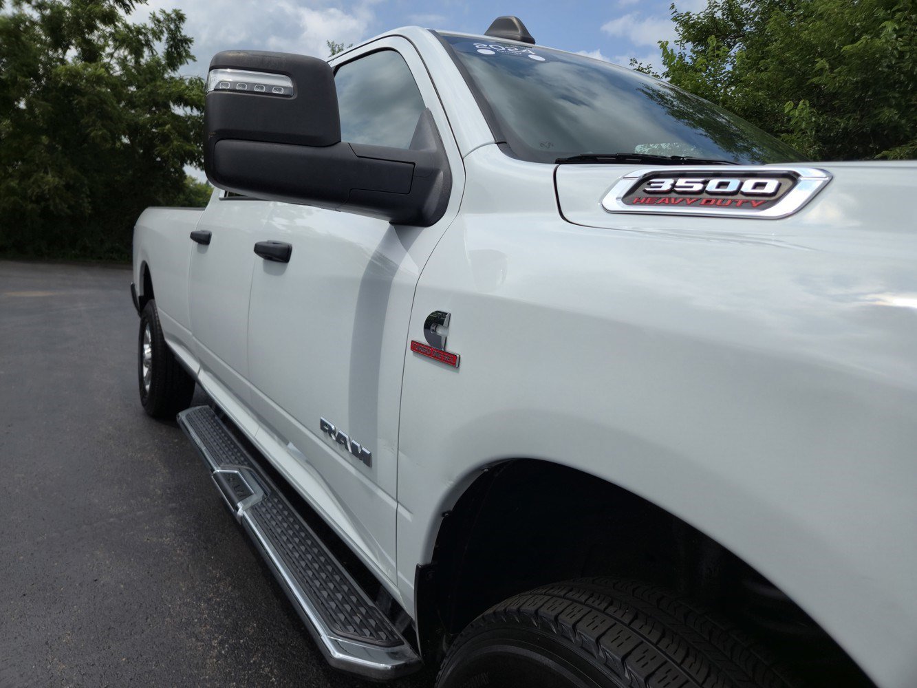 Used 2024 RAM 3500 Big Horn AWD/4WD image 39