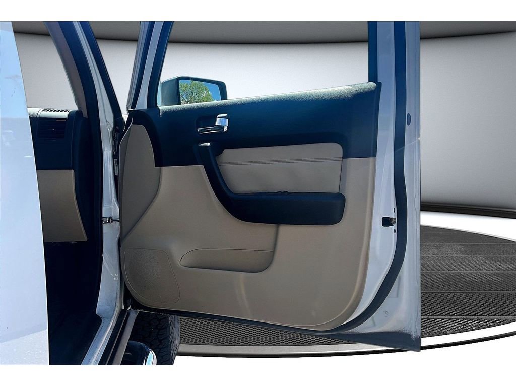 Used 2007 HUMMER H3 image 21