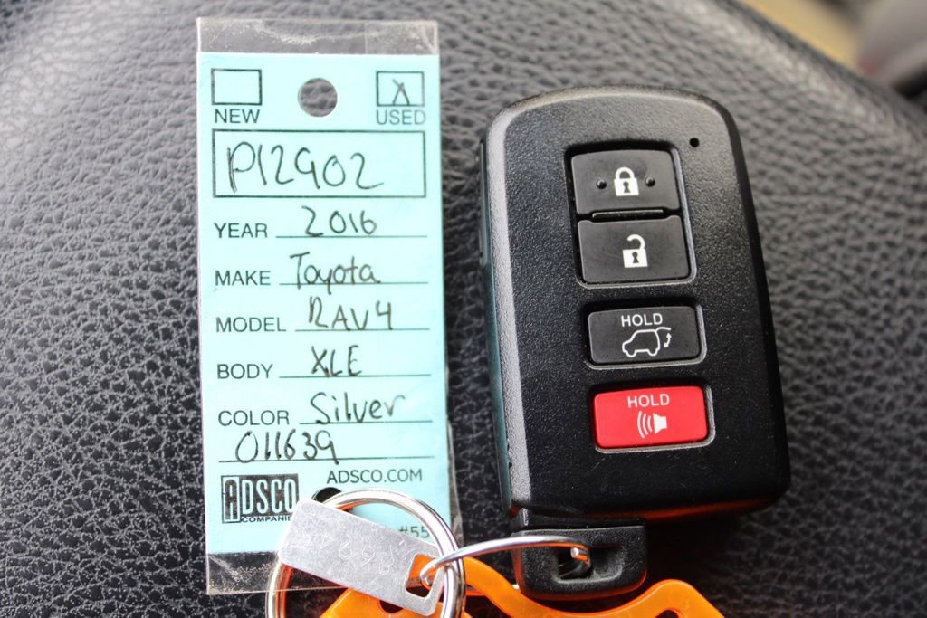 Used 2016 Toyota RAV4 XLE image 36