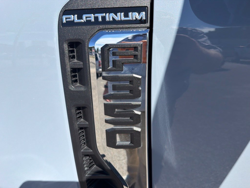 Used 2026 Ford F350 Platinum w/ Platinum Plus Package AWD/4WD image 9