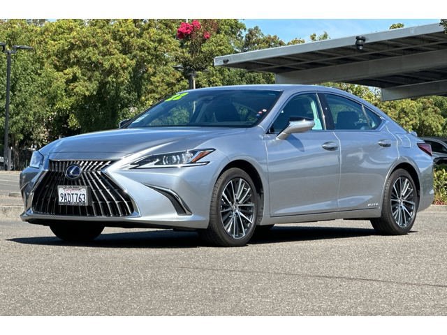 Certified 2022 Lexus ES 300h w/ Premium Package FWD image 8
