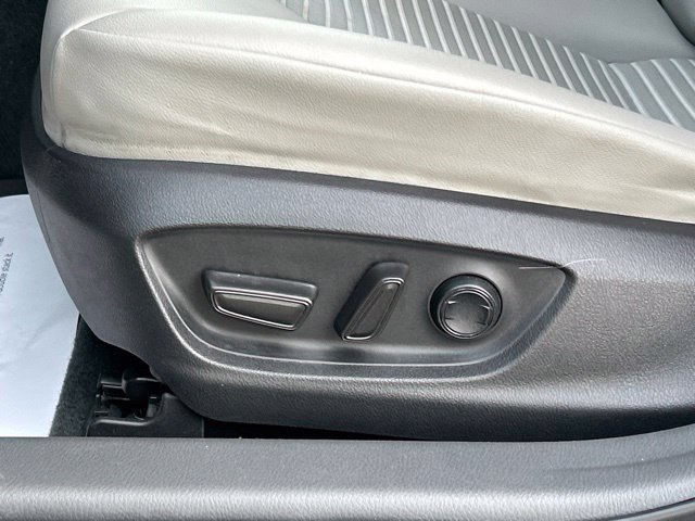 Used 2022 Toyota Camry SE AWD/4WD image 18