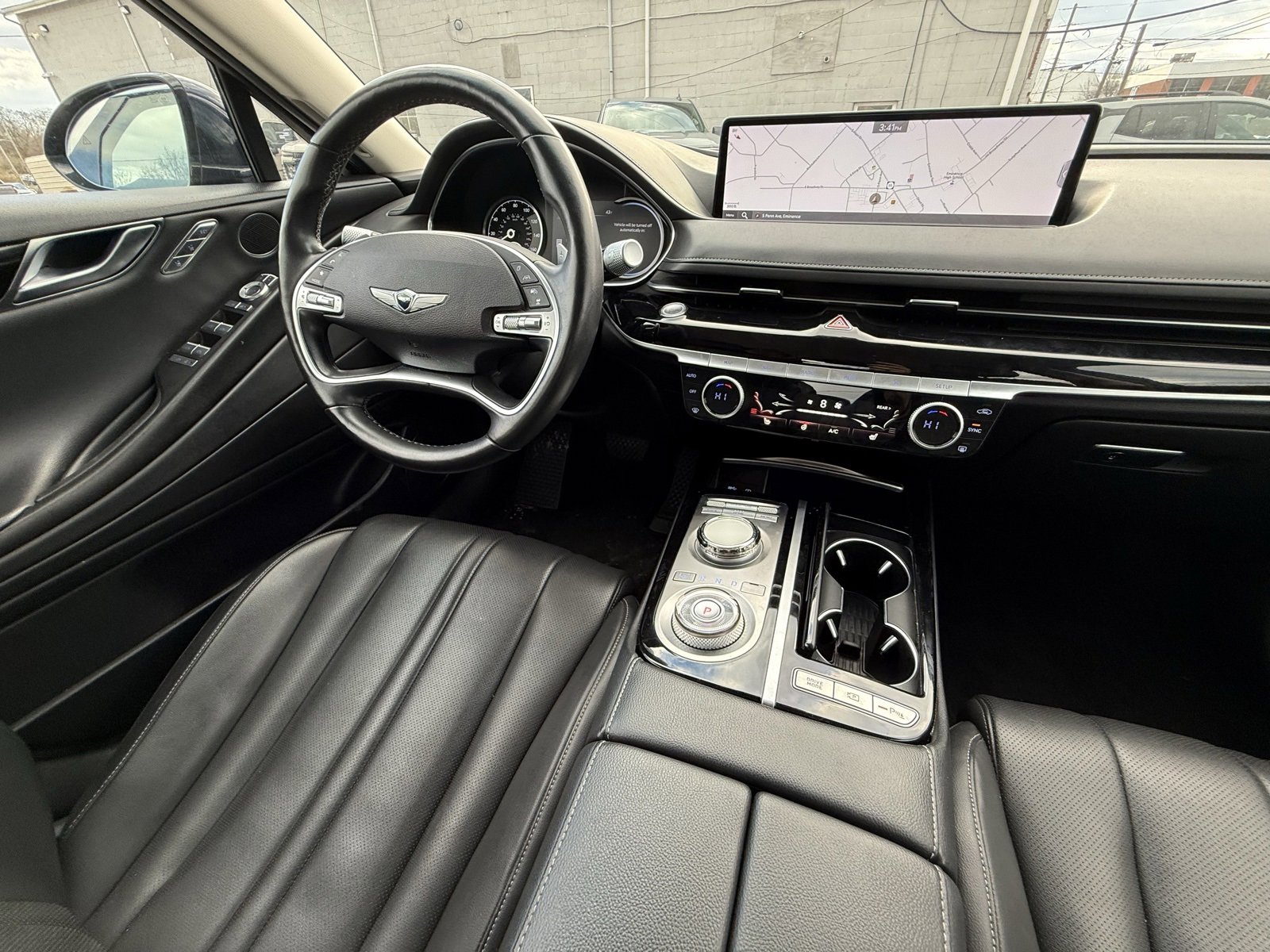 Used 2023 Genesis G80 2.5T image 17