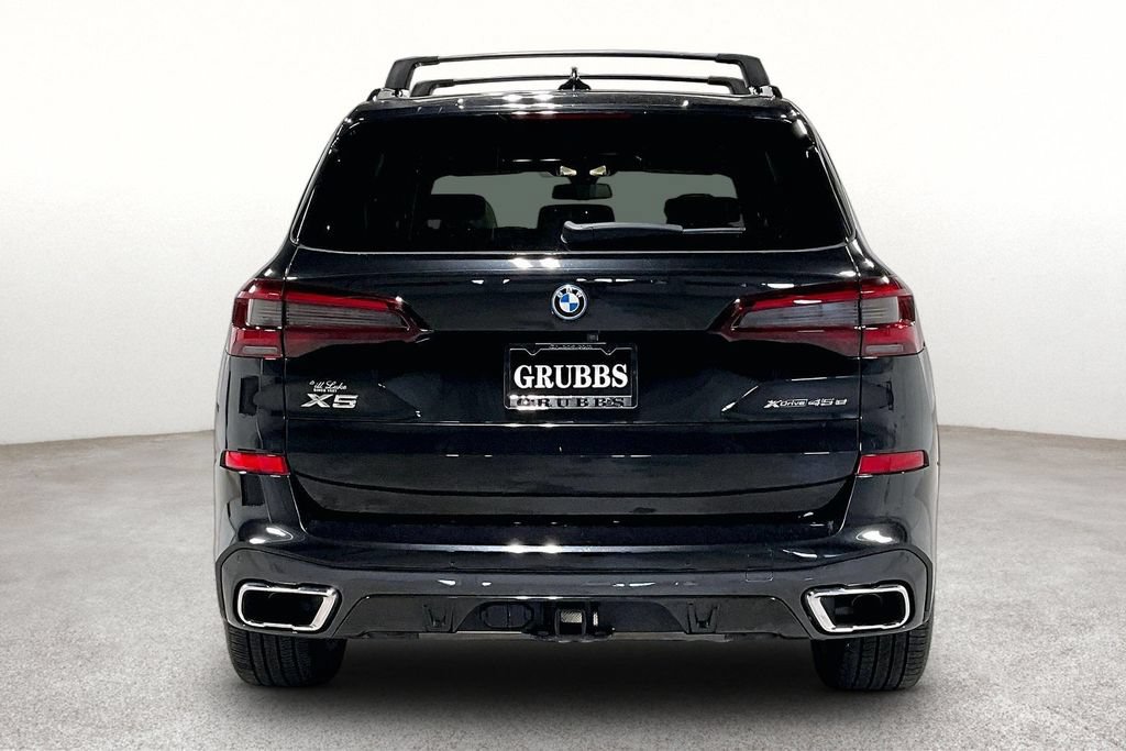 Used 2022 BMW X5 xDrive45e w/ M Sport Package AWD/4WD image 5
