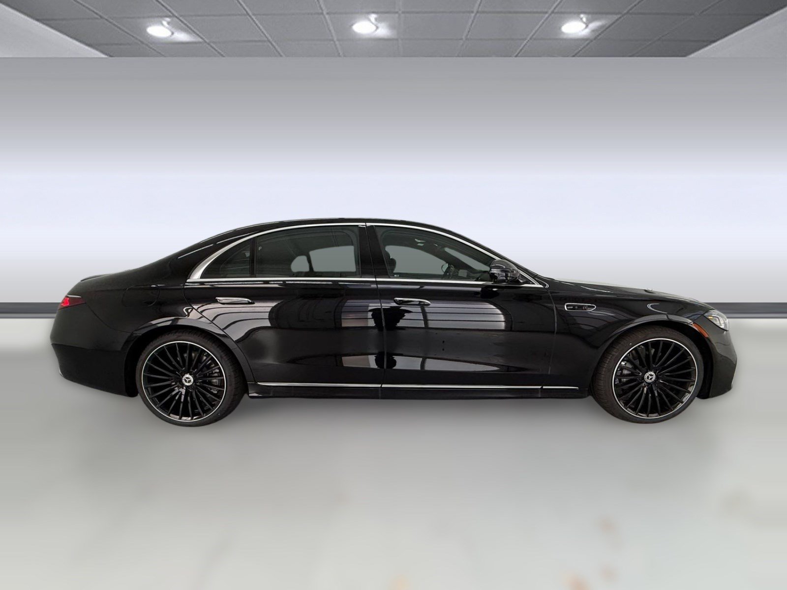 New 2027 Mercedes-Benz S 580 4MATIC Sedan image 7