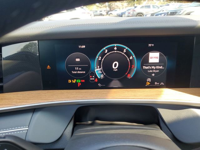 New 2026 Volkswagen Tiguan SEL R-Line image 26