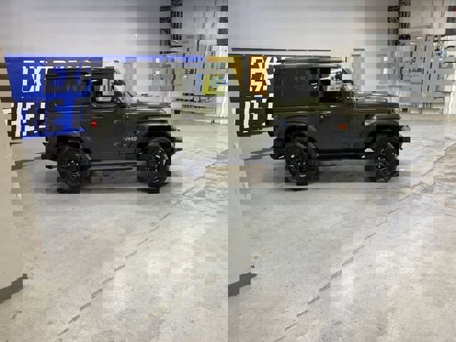 Used 2020 Jeep Wrangler Sport image 8