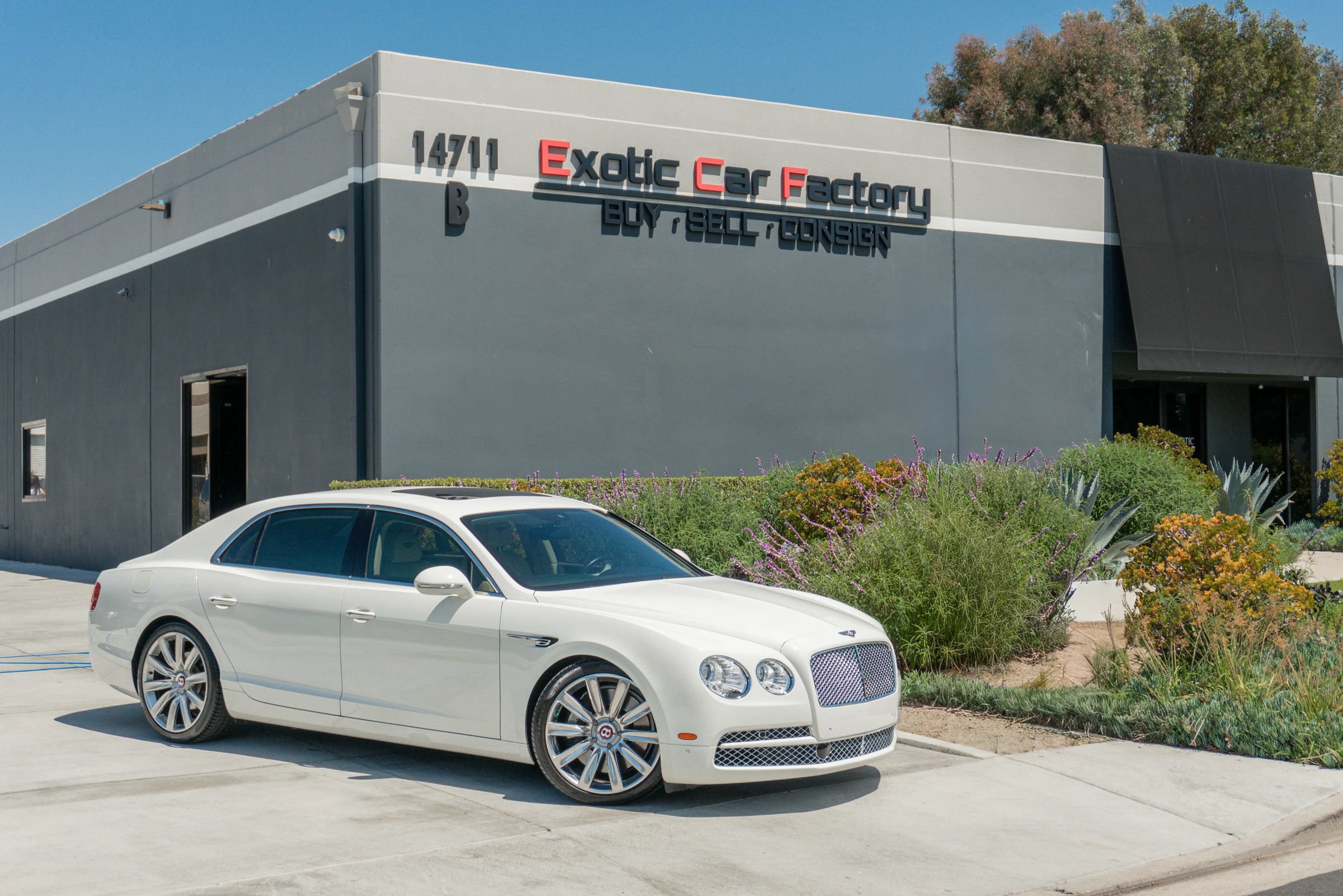 Used 2018 Bentley Flying Spur V8